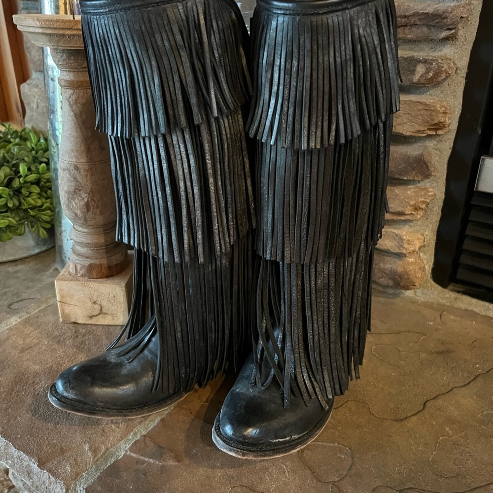 Freebird fringe boot
